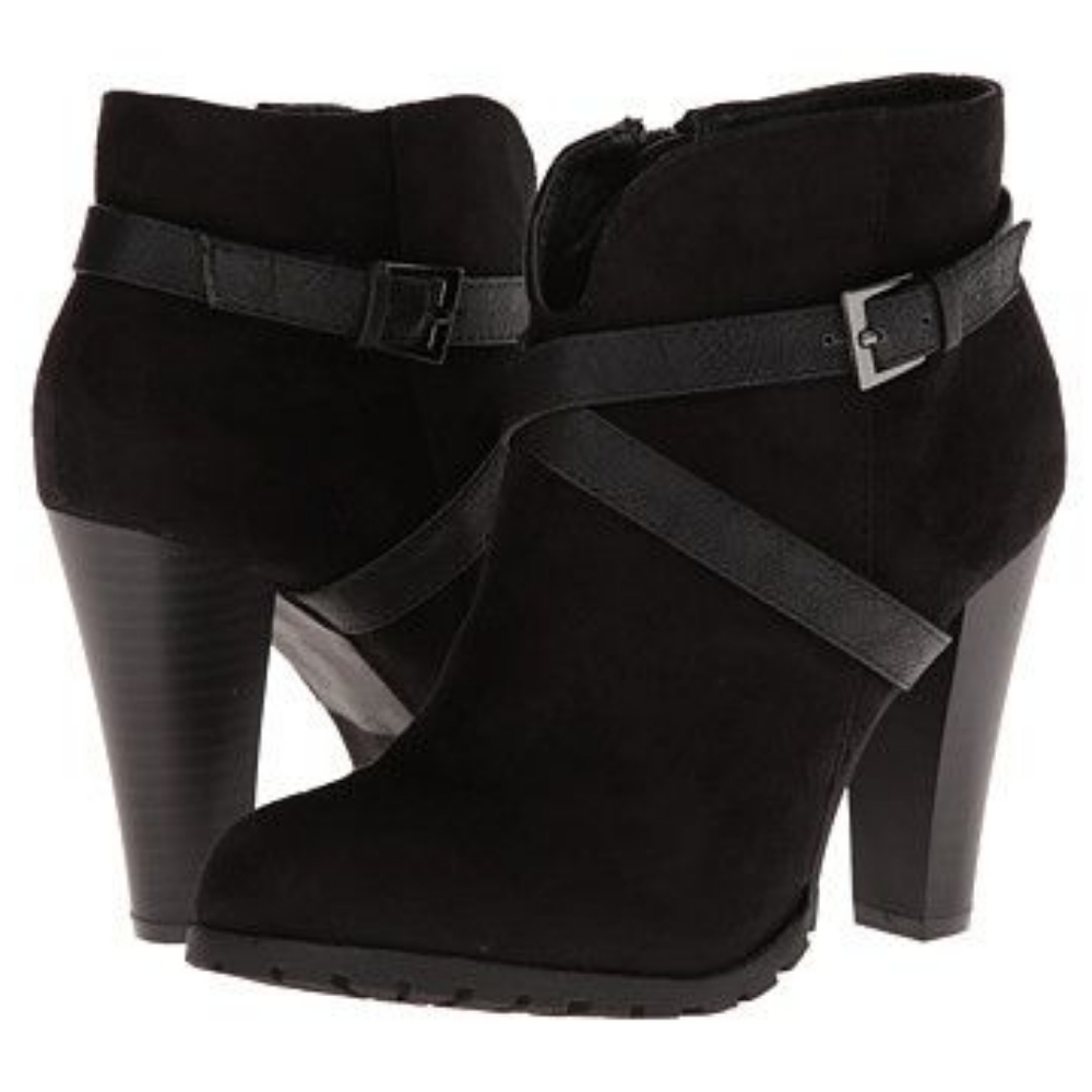 Kisses Two Levy Ankle Suede Buckle heeled Booties Black Sz: 7.5